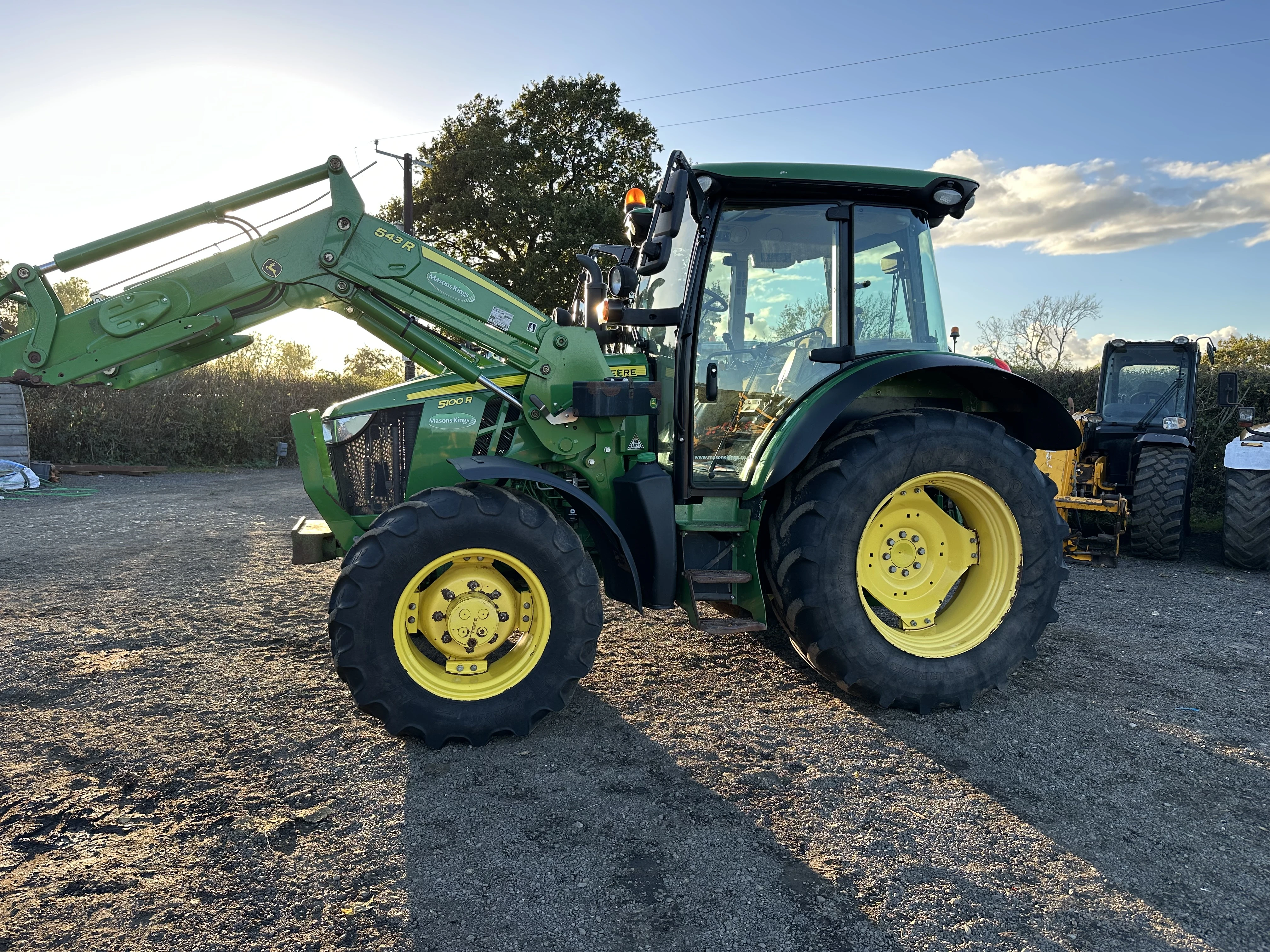 John Deere 5100R 4x4 loader tractor for sale