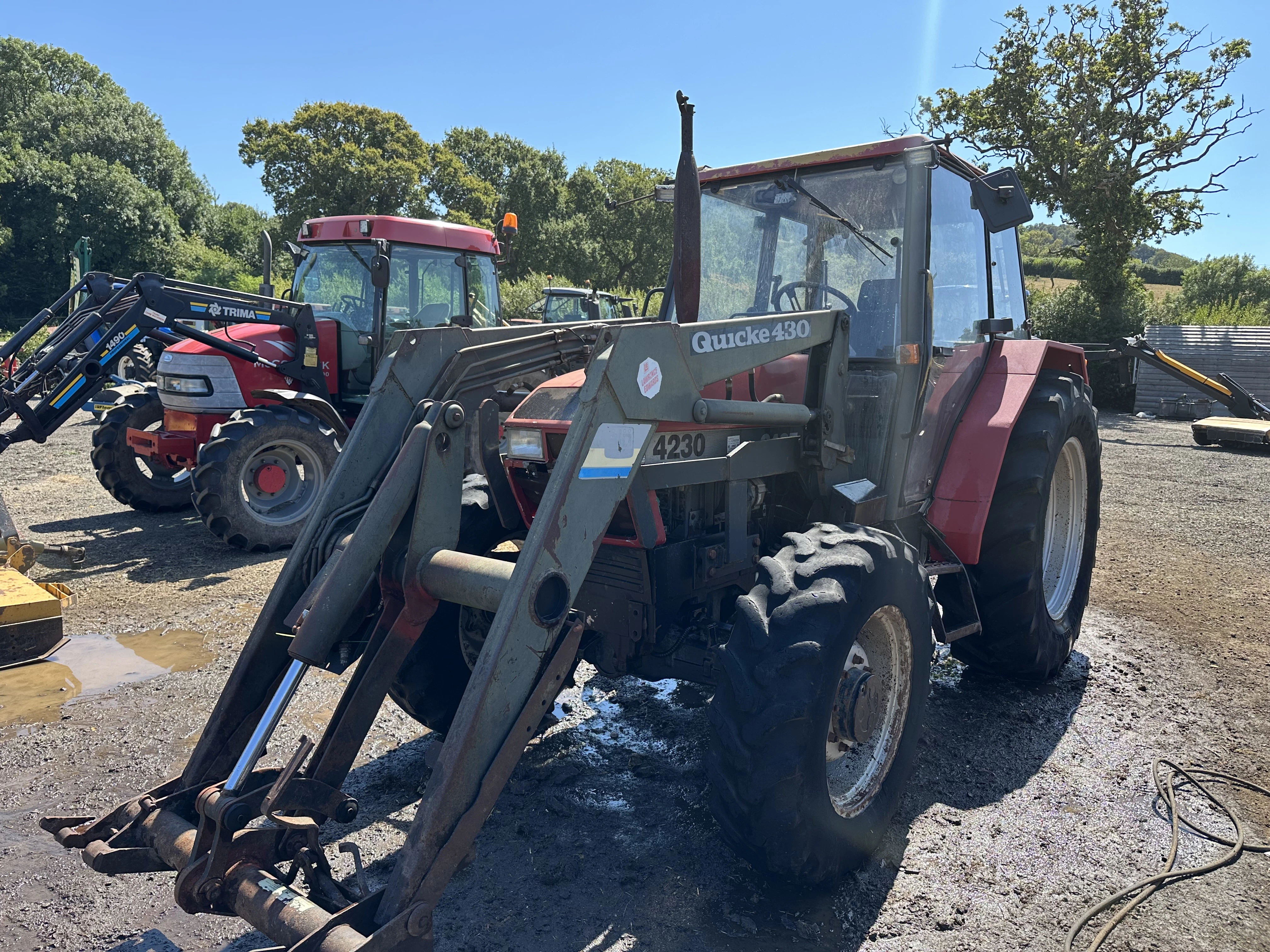 Case 4230 4x4 loader tractor 